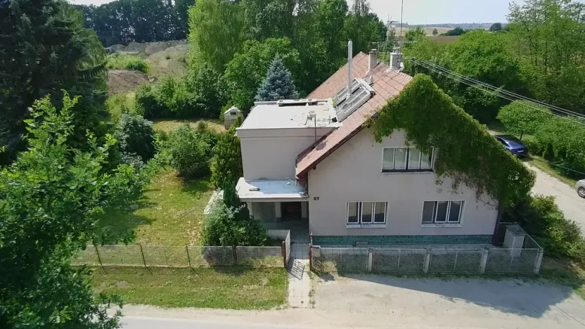 Prodej rodinného domu, Moravany, 200 m2