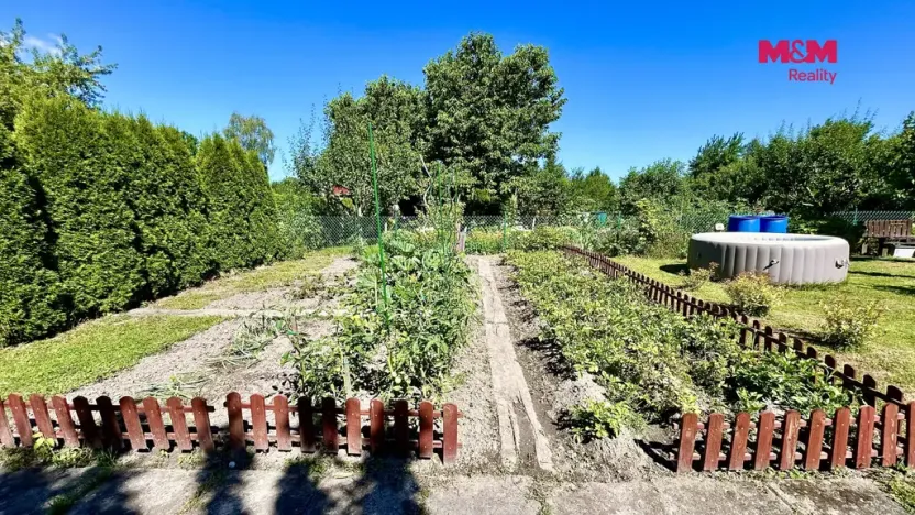 Prodej zahrady, Nymburk, 320 m2