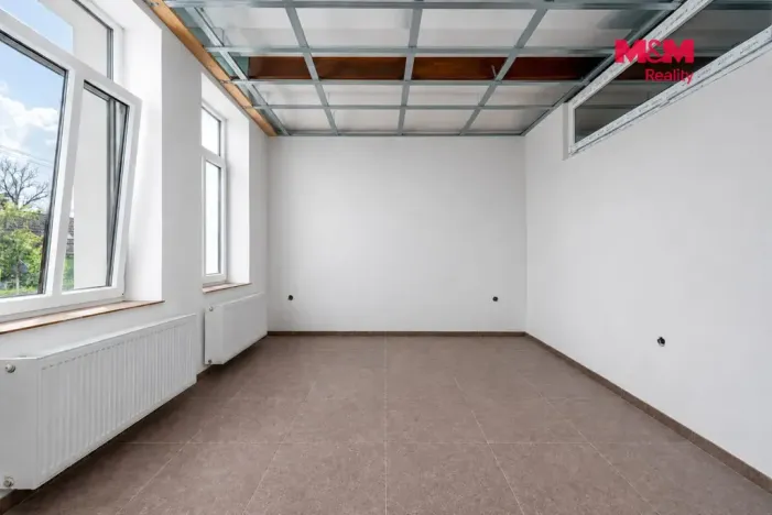 Prodej bytu 3+kk, Černíkovice, 108 m2