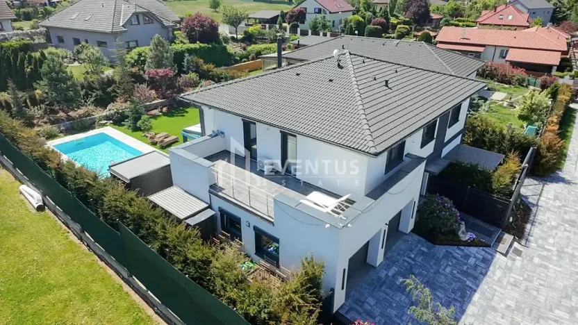 Prodej rodinného domu, Psáry, Na Lukách, 307 m2