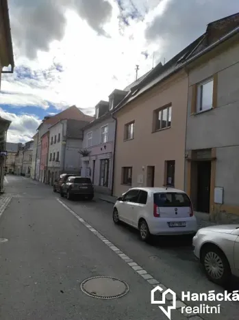 Pronájem bytu 2+1, Šternberk, Jaroslavova, 50 m2
