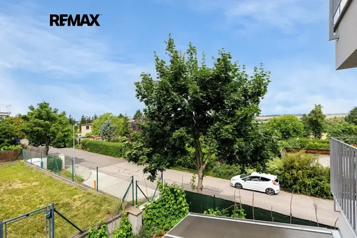 Pronájem bytu 3+kk, Zbuzany, Lomená, 72 m2
