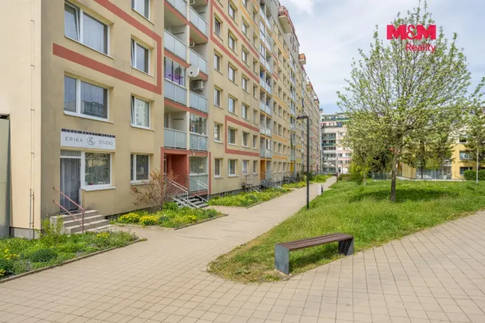 Prodej bytu 3+1, Praha - Letňany, Malkovského, 65 m2