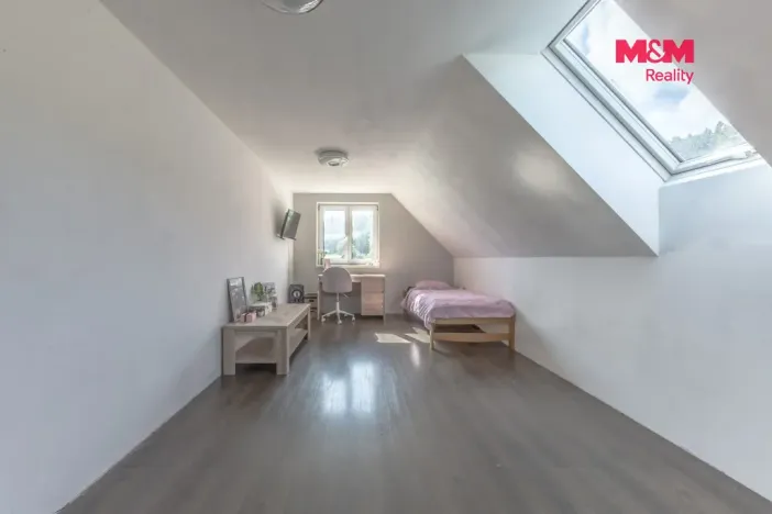 Prodej rodinného domu, Malá Skála - Mukařov, 260 m2