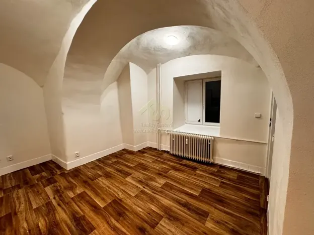 Pronájem bytu 1+kk, Rokycany, Smetanova, 35 m2