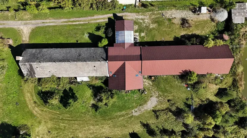Prodej obchodního prostoru, Střemy, 1200 m2