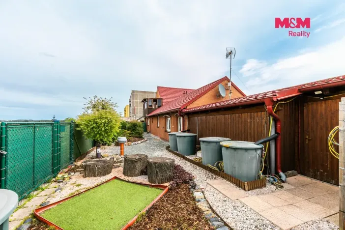 Prodej rodinného domu, Bor, Nádražní, 184 m2