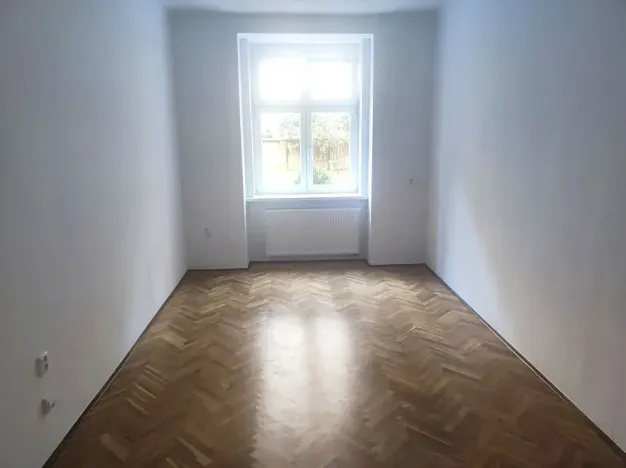Pronájem bytu 3+1, Praha - Vinohrady, Čáslavská, 91 m2