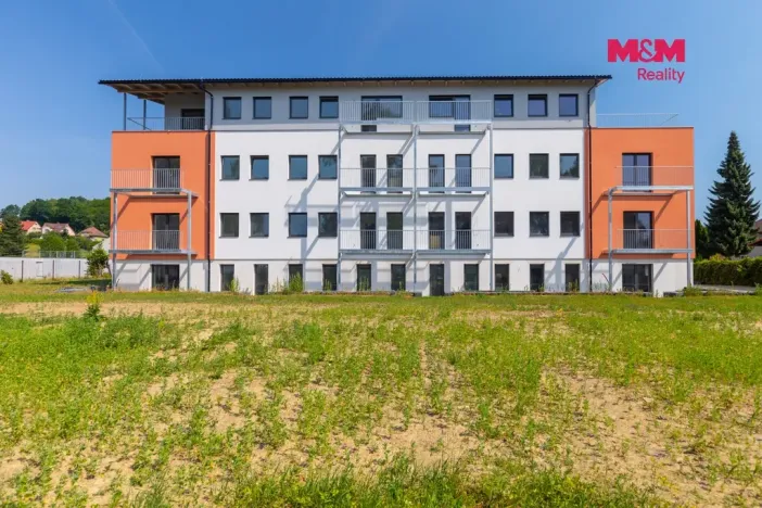 Prodej bytu 2+1, Zubří, Hlavní, 73 m2