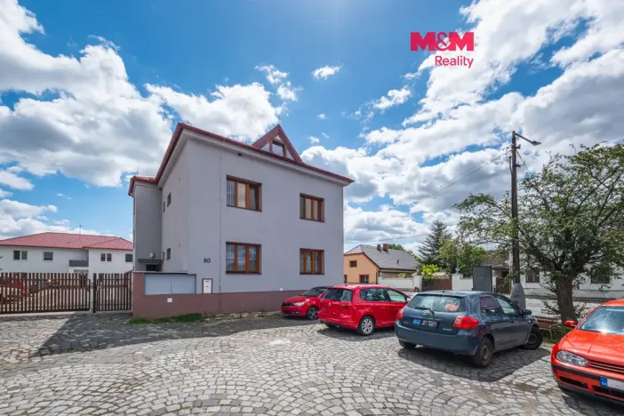 Prodej bytu 2+1, Rožďalovice, Náměstí, 61 m2