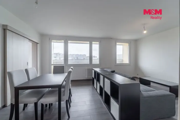 Prodej bytu 4+1, Praha - Černý Most, Bojčenkova, 104 m2