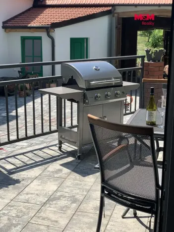 Prodej rodinného domu, Kobylí, 350 m2