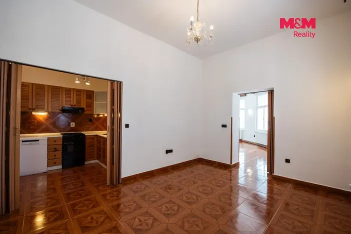 Pronájem kanceláře, Hradec Králové, Šafaříkova, 53 m2