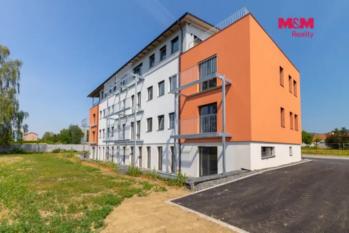 Prodej bytu 2+1, Zubří, Hlavní, 72 m2