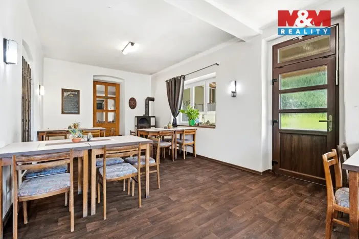 Prodej restaurace, Velké Březno - Valtířov, 350 m2