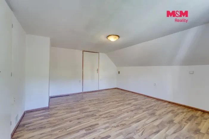 Prodej rodinného domu, Úterý, 124 m2