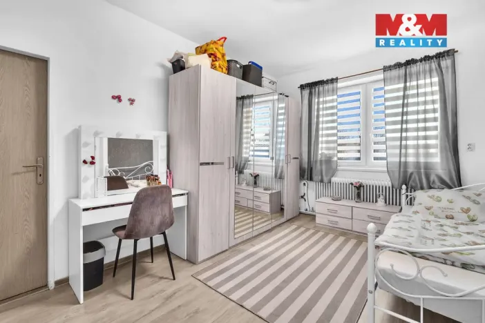 Prodej rodinného domu, Staré Jesenčany, 110 m2