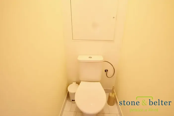 Pronájem bytu 2+kk, Praha - Kobylisy, Paláskova, 58 m2