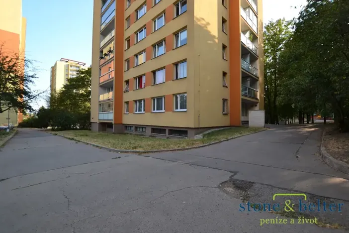 Pronájem bytu 2+kk, Praha - Kobylisy, Paláskova, 58 m2