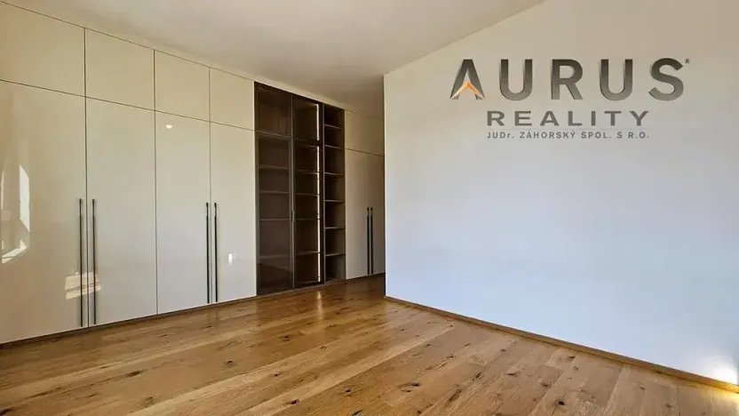 Pronájem bytu 4+kk, Praha - Nusle, Bělehradská, 123 m2