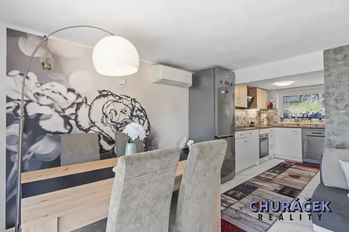 Pronájem chaty, Lešany, 80 m2
