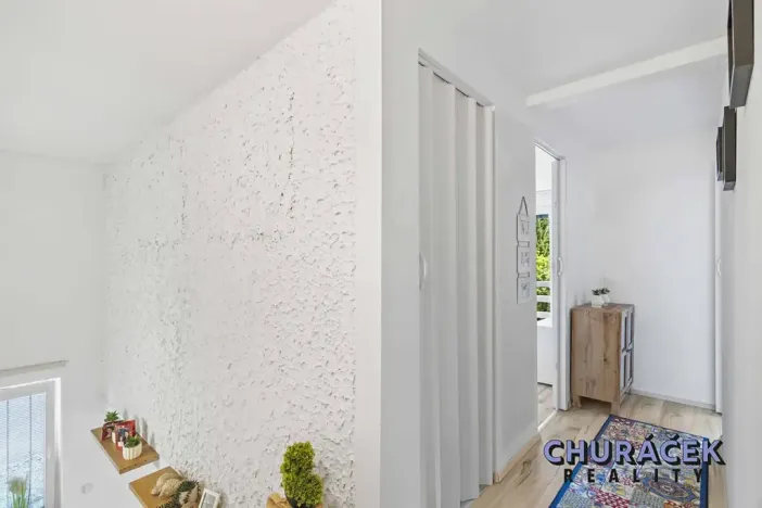 Pronájem chaty, Lešany, 80 m2