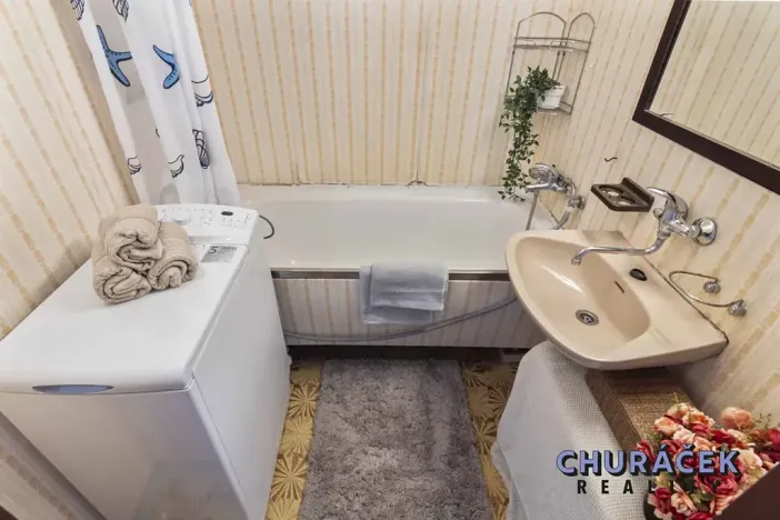 Prodej bytu 4+1, Praha - Hostivař, Tesaříkova, 85 m2