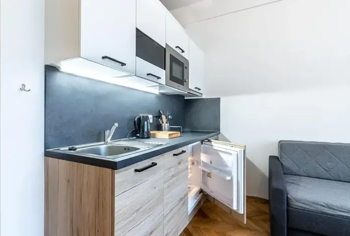 Pronájem bytu 1+kk, Praha - Staré Město, Revoluční, 28 m2