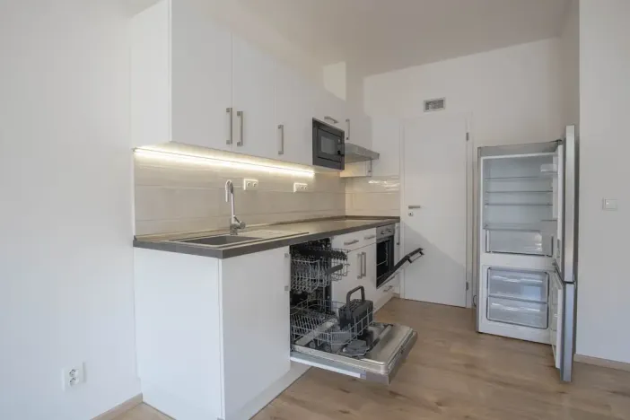 Pronájem bytu 2+kk, Praha - Hostivař, Rychtáře Petříka, 50 m2