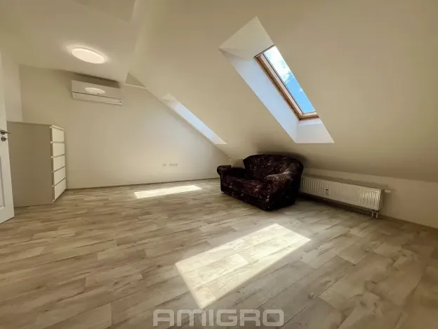 Pronájem bytu 1+kk, Brno, Bašty, 34 m2