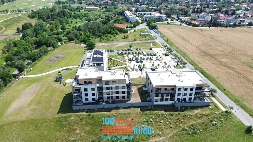 Pronájem bytu 2+kk, Praha - Lipence, Oddechová, 48 m2