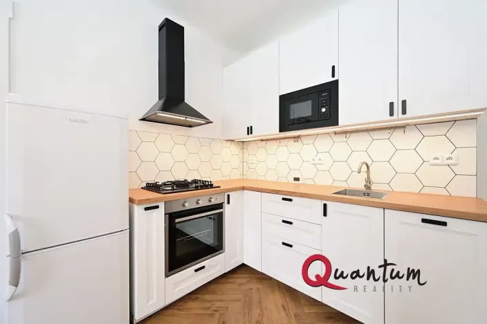 Pronájem bytu 2+kk, Praha - Libeň, U libeňského pivovaru, 48 m2