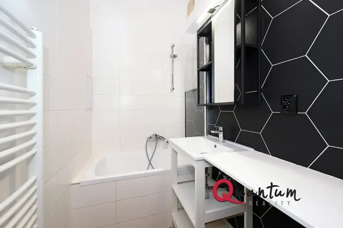 Pronájem bytu 2+kk, Praha - Libeň, U libeňského pivovaru, 48 m2