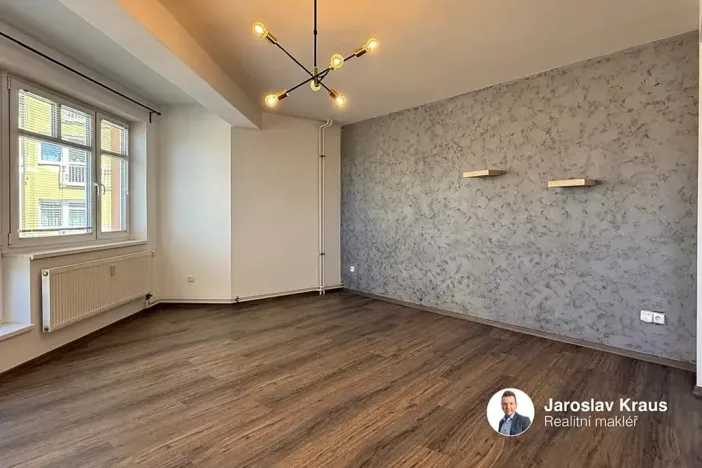 Pronájem bytu 2+kk, Jičín, Ruská, 71 m2