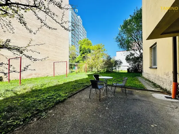 Prodej činžovního domu, Pardubice, náměstí Čs. legií, 1100 m2