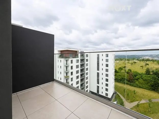 Pronájem bytu 1+kk, Praha - Hrdlořezy, V třešňovce, 34 m2