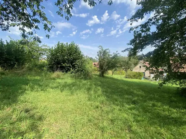Prodej pozemku, Jičíněves - Keteň, 2458 m2