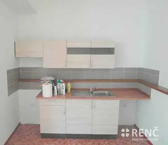 Pronájem bytu 2+1, Brno, Černopolní, 78 m2