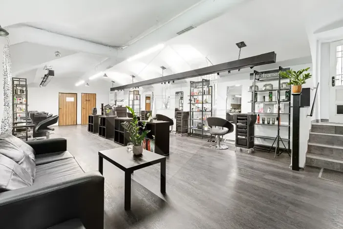 Pronájem obchodního prostoru, Praha, Školská, 150 m2