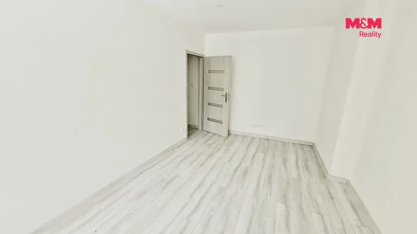 Pronájem bytu 1+1, Děčín - Děčín II-Nové Město, Kamenická, 36 m2