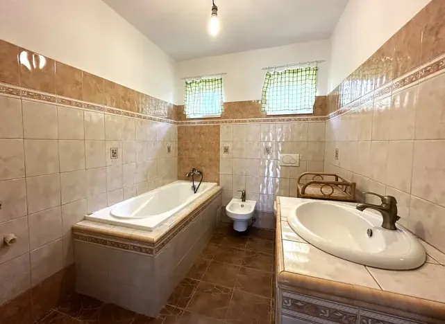 Prodej rodinného domu, Želiv, 184 m2