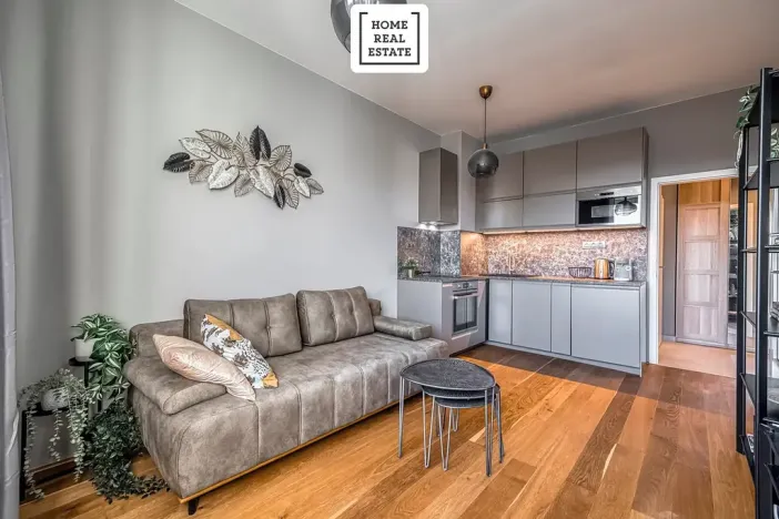 Pronájem bytu 2+kk, Praha - Strašnice, Černokostelecká, 40 m2