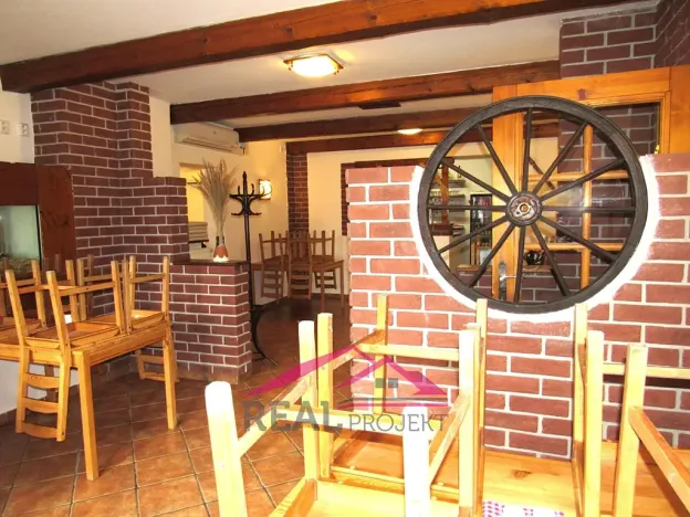 Prodej restaurace, Čebín, 180 m2
