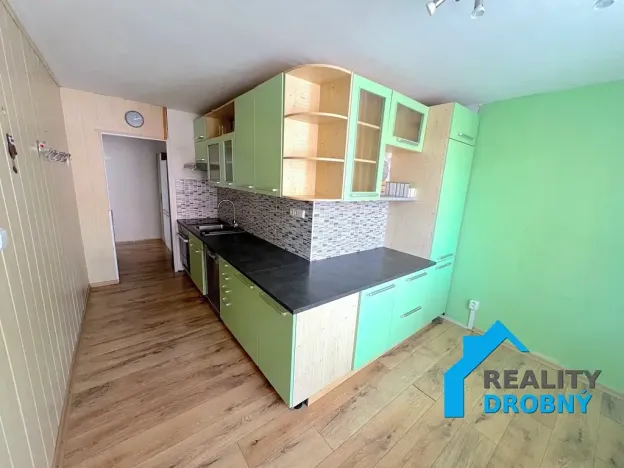 Pronájem bytu 3+1, Děčín, Čsl. armády, 66 m2