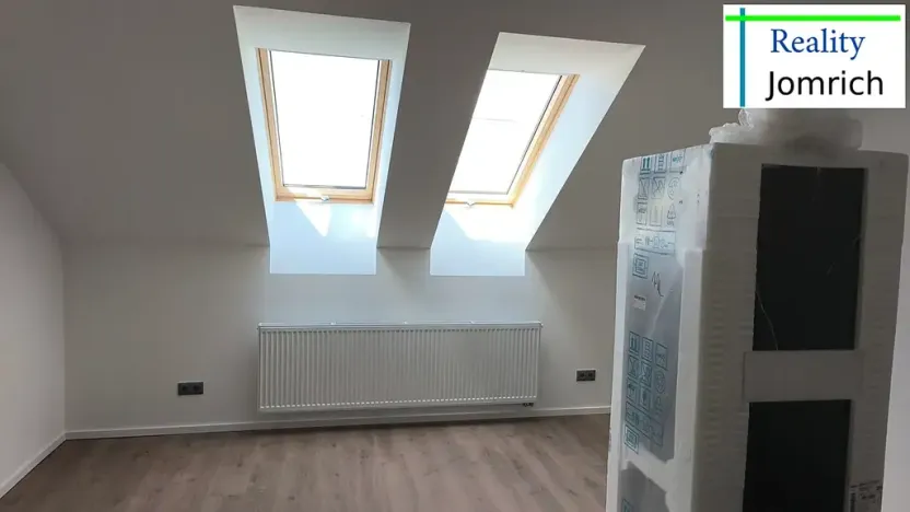 Pronájem bytu 1+kk, Liberec, Moskevská, 40 m2