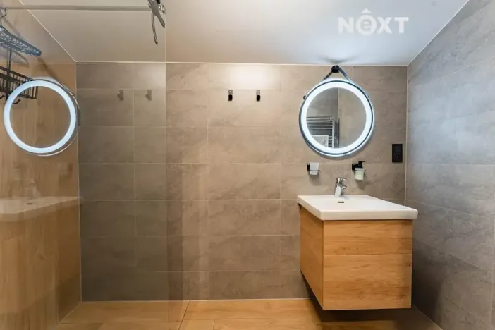 Prodej apartmánu, Staré Město, Sportovní, 57 m2