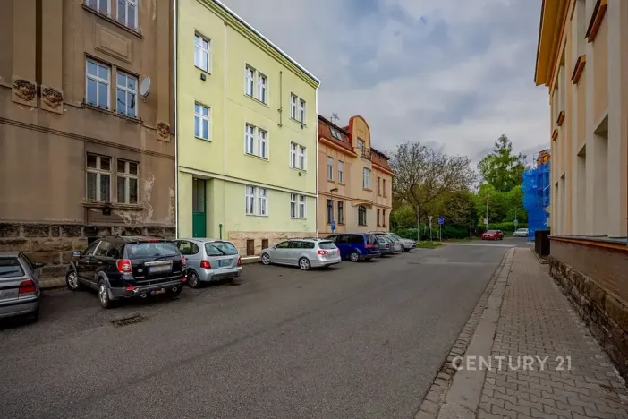 Prodej bytu 1+1, Dvůr Králové nad Labem, Čechova, 50 m2