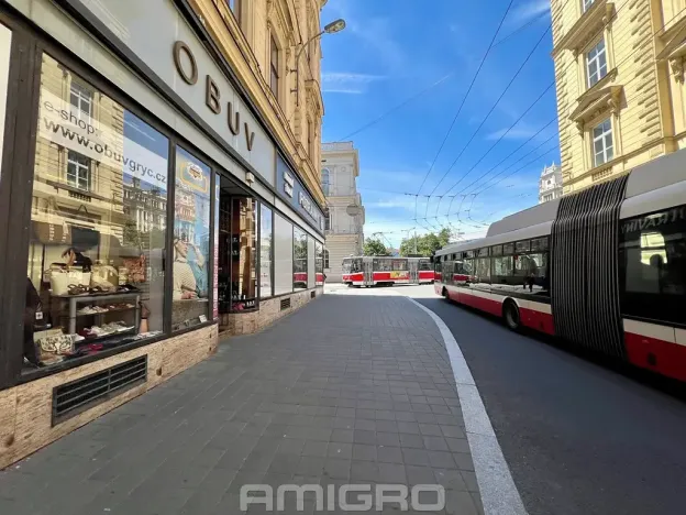 Pronájem obchodního prostoru, Brno, Brandlova, 63 m2