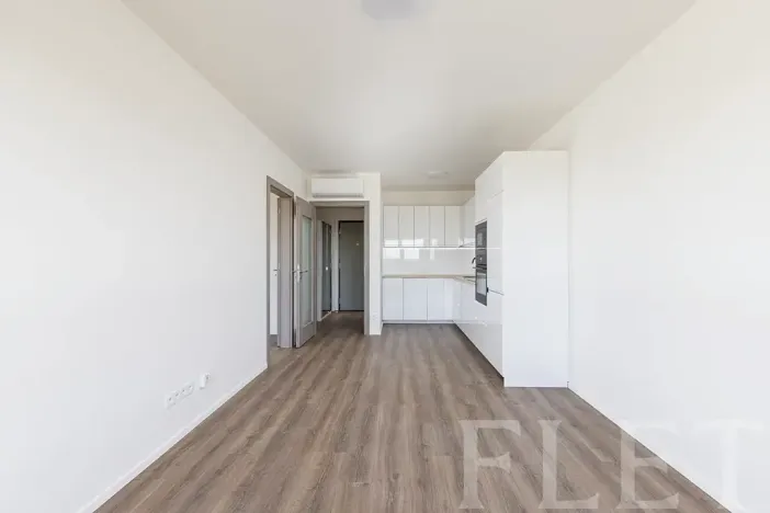 Pronájem bytu 2+kk, Praha - Černý Most, Arnošta Valenty, 50 m2