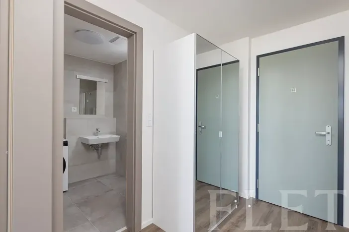 Pronájem bytu 2+kk, Praha - Černý Most, Arnošta Valenty, 50 m2